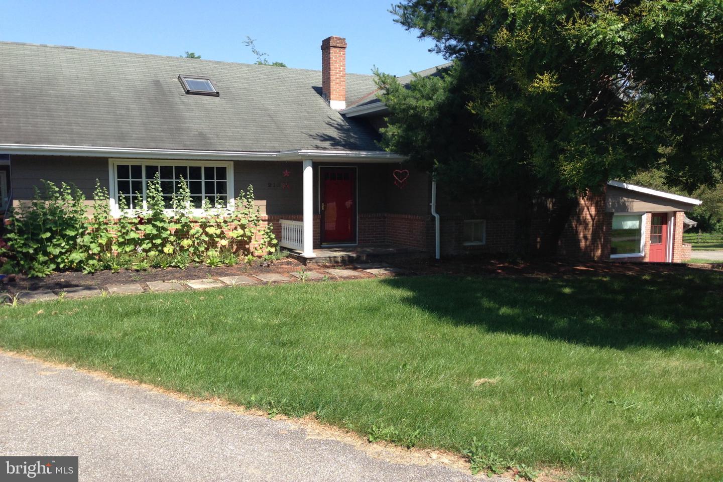 21680 Leitersburg Pike Property Photo 9