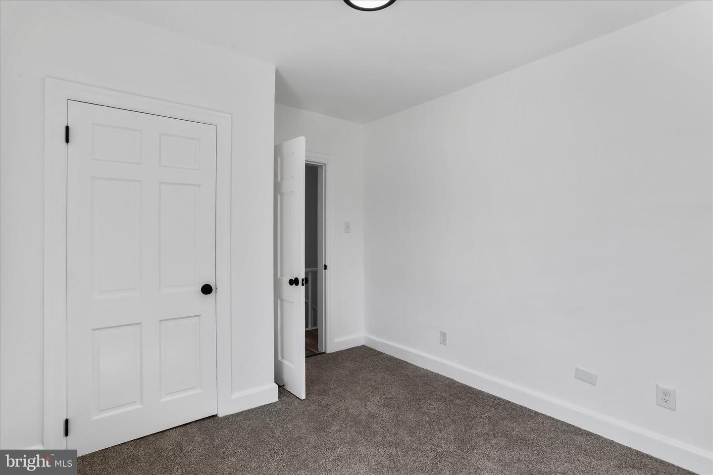 15225 Fairview Rd Property Photo 24