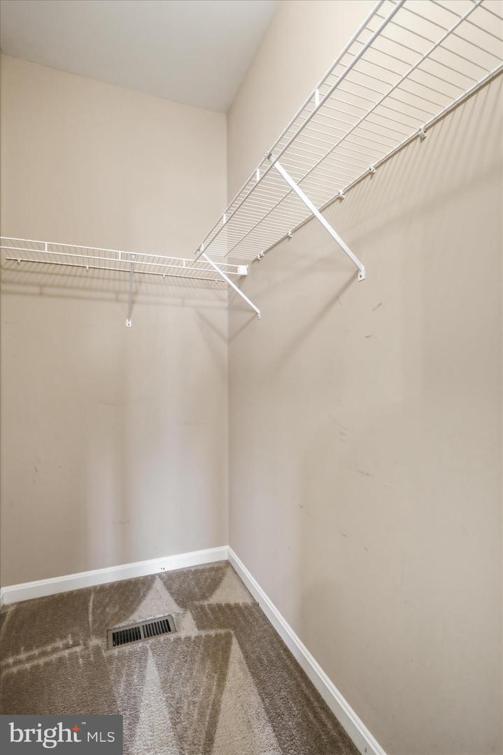 17907 Constitution Cir Property Photo 10