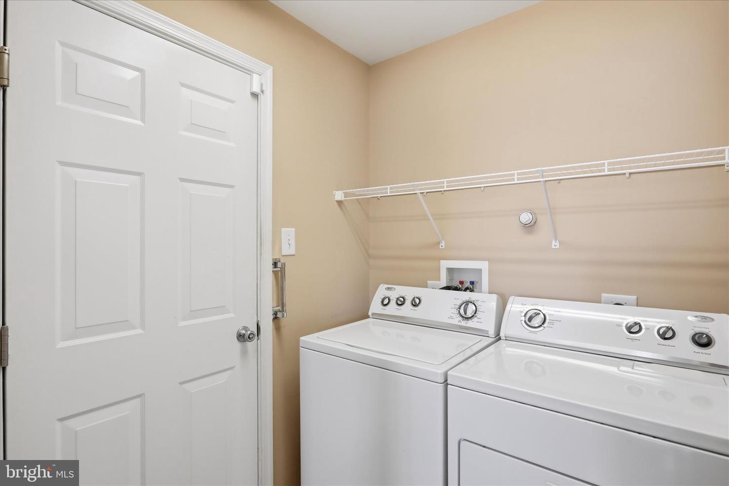 17907 Constitution Cir Property Photo 21