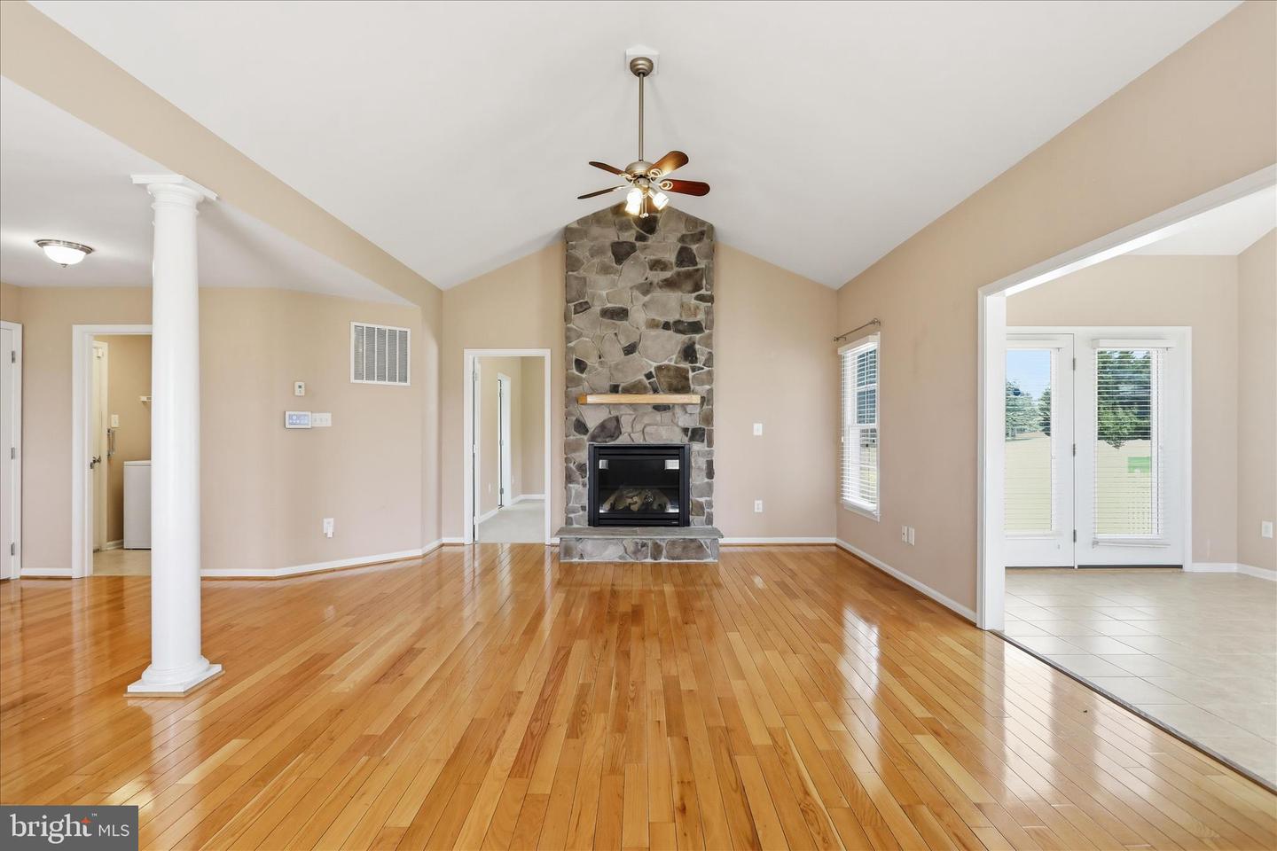 17907 Constitution Cir Property Photo 23