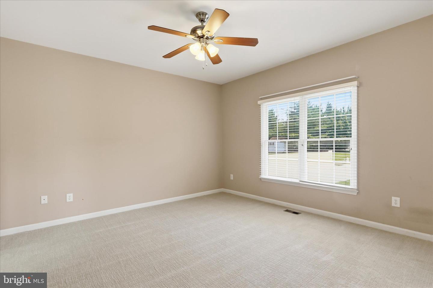17907 Constitution Cir Property Photo 30