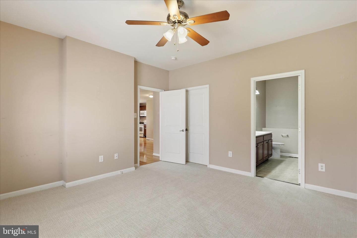 17907 Constitution Cir Property Photo 31
