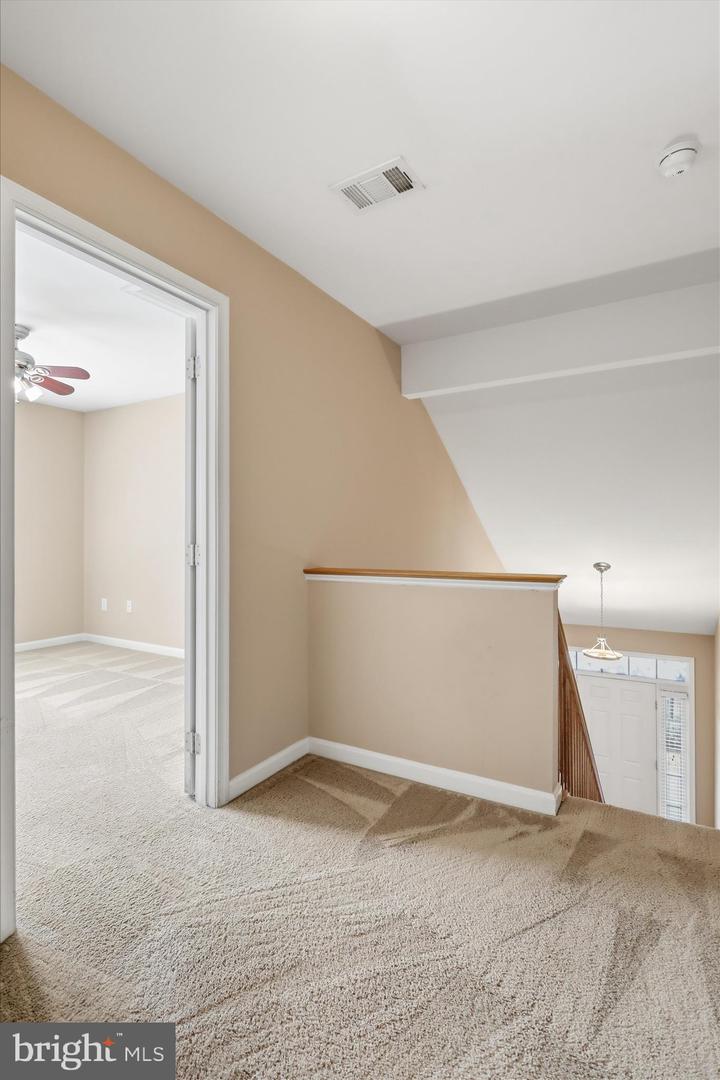 17907 Constitution Cir Property Photo 37