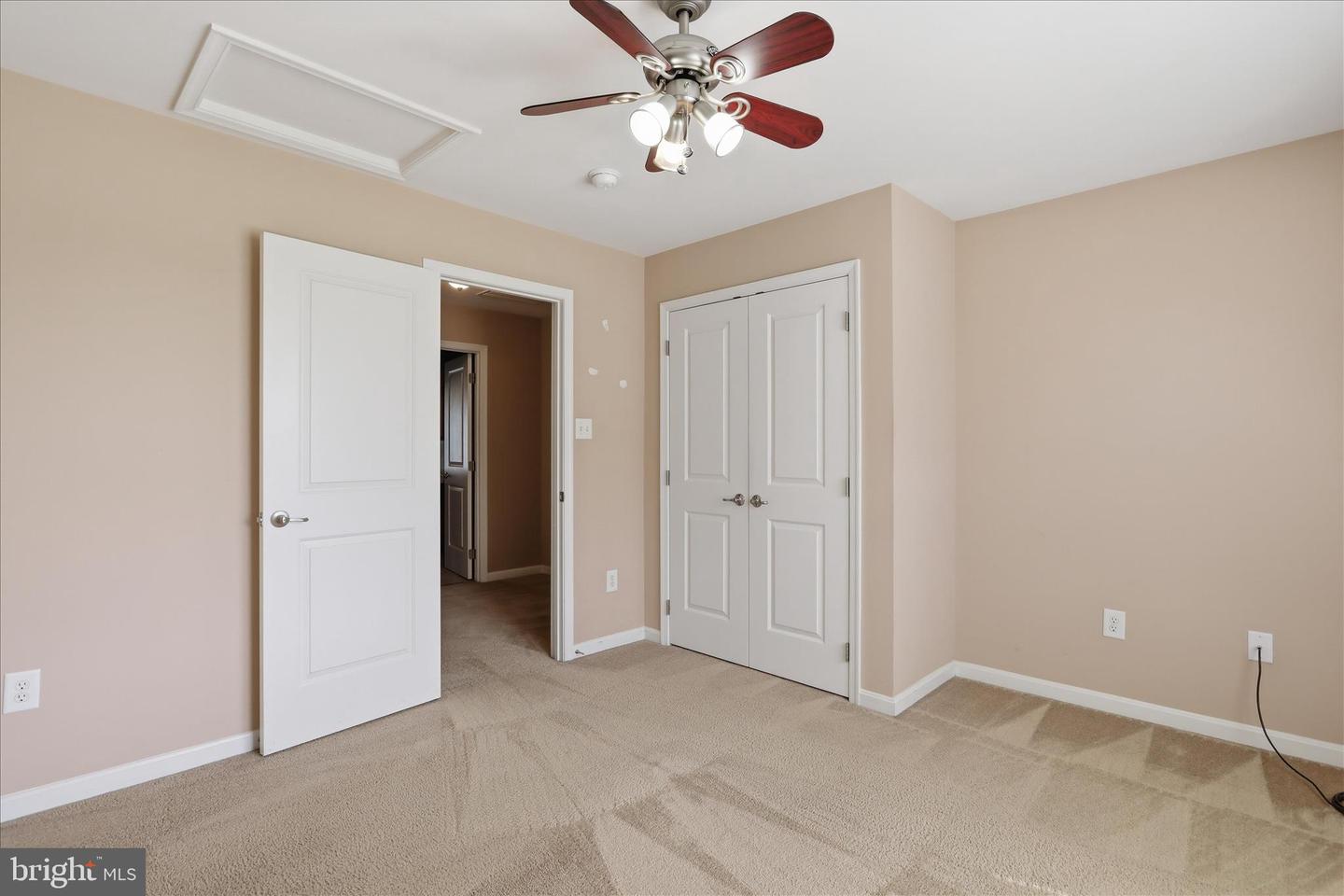 17907 Constitution Cir Property Photo 40