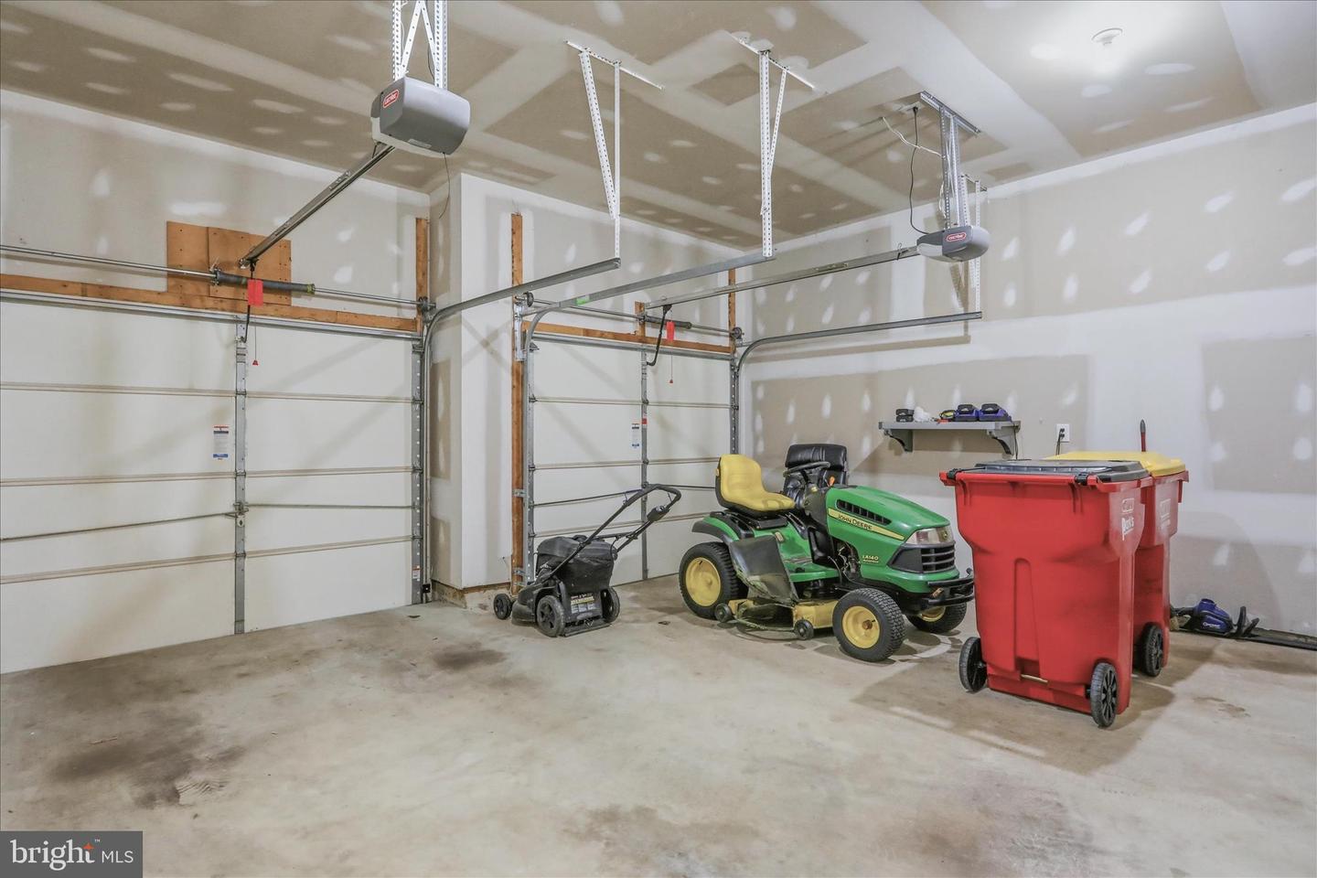 17907 Constitution Cir Property Photo 41