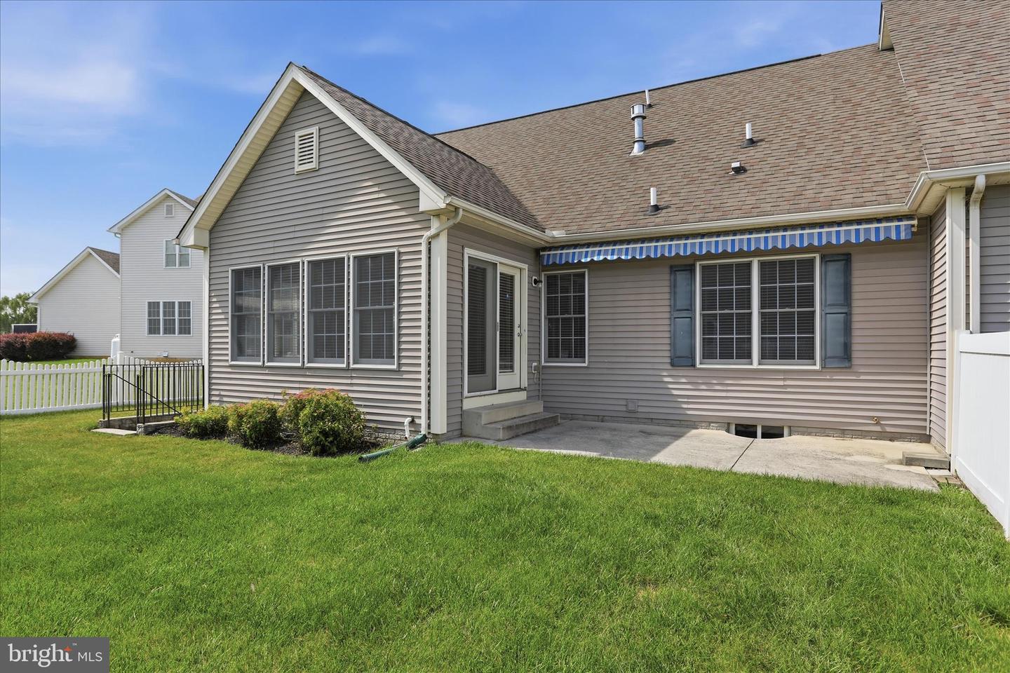 17907 Constitution Cir Property Photo 54