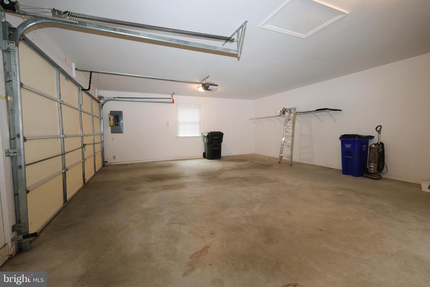 1025 Matthew Ct Property Photo 21