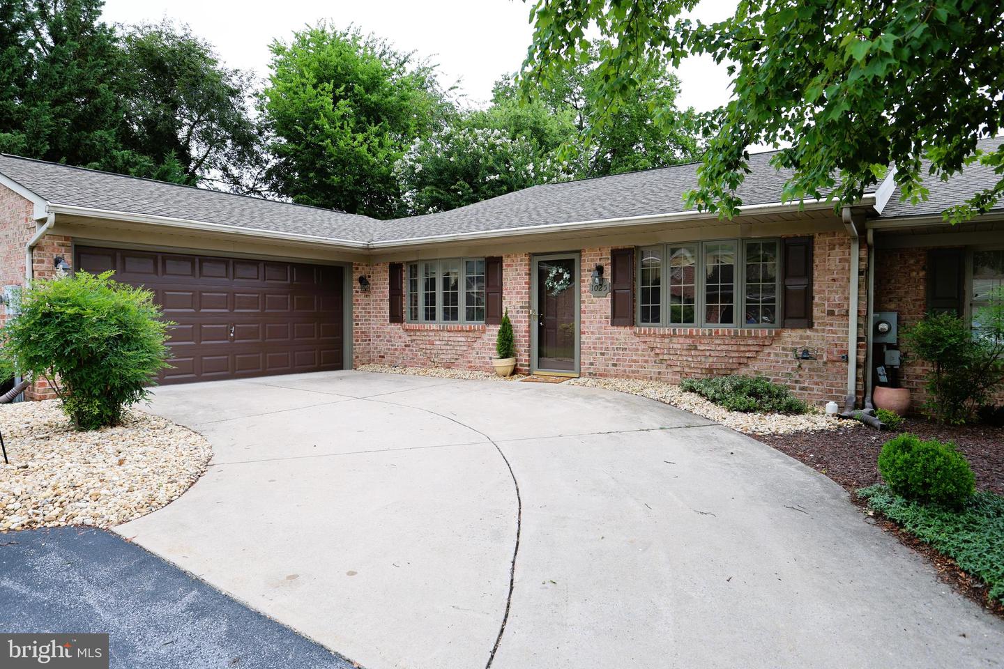 1025 Matthew Ct Property Photo 22