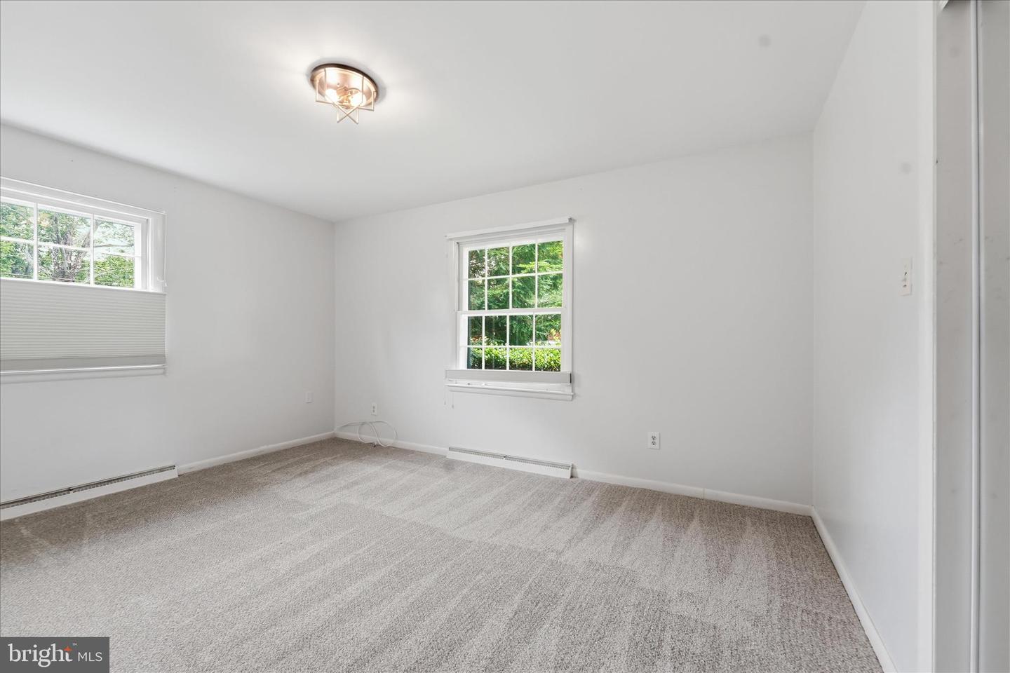 13028 Woodburn Dr Property Photo 24
