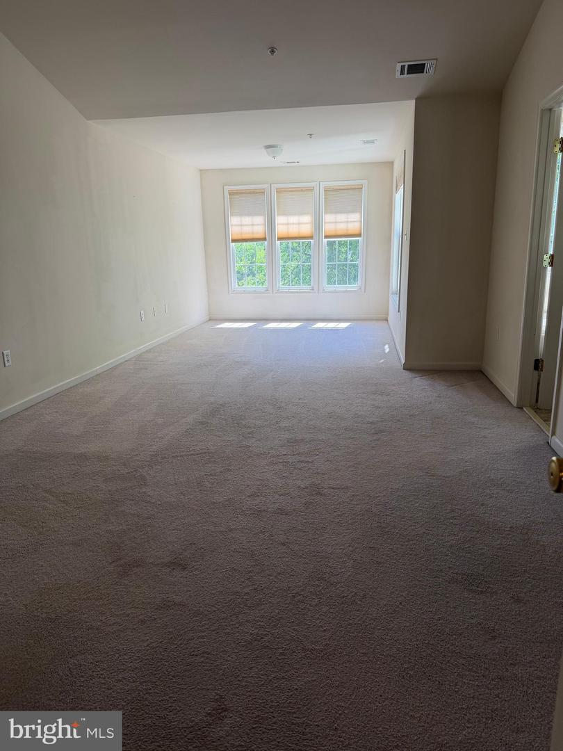 10329 Lantern Ln Property Photo 21