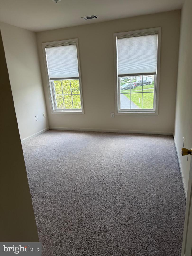 10329 Lantern Ln Property Photo 26