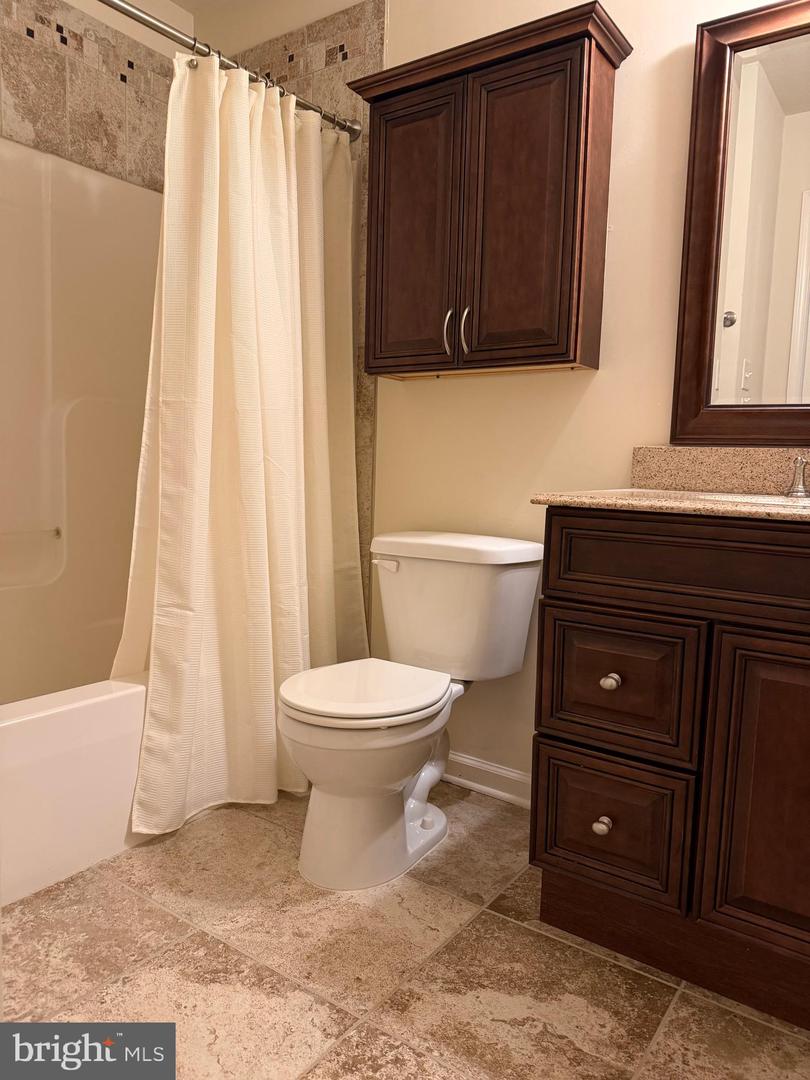 10329 Lantern Ln Property Photo 30