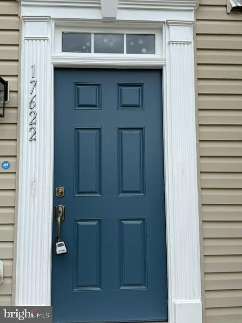 17622 Slate Way Property Photo 3