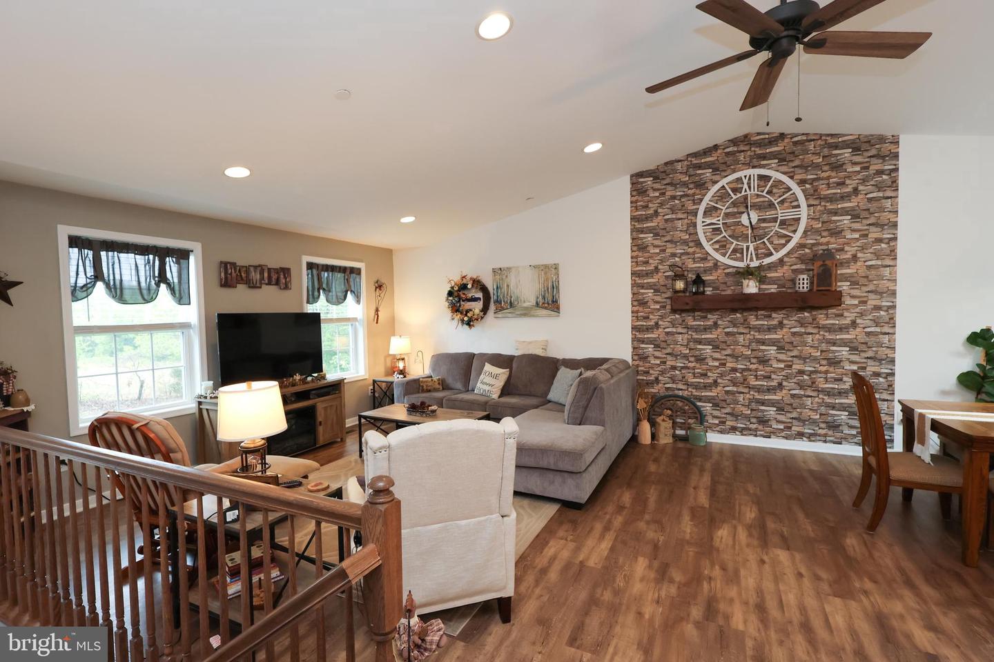 16919 Shaffer Rd Property Photo 22