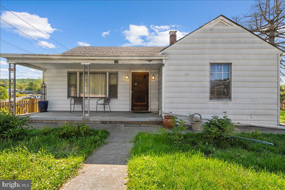 246 Maryland Ave Property Photo 30