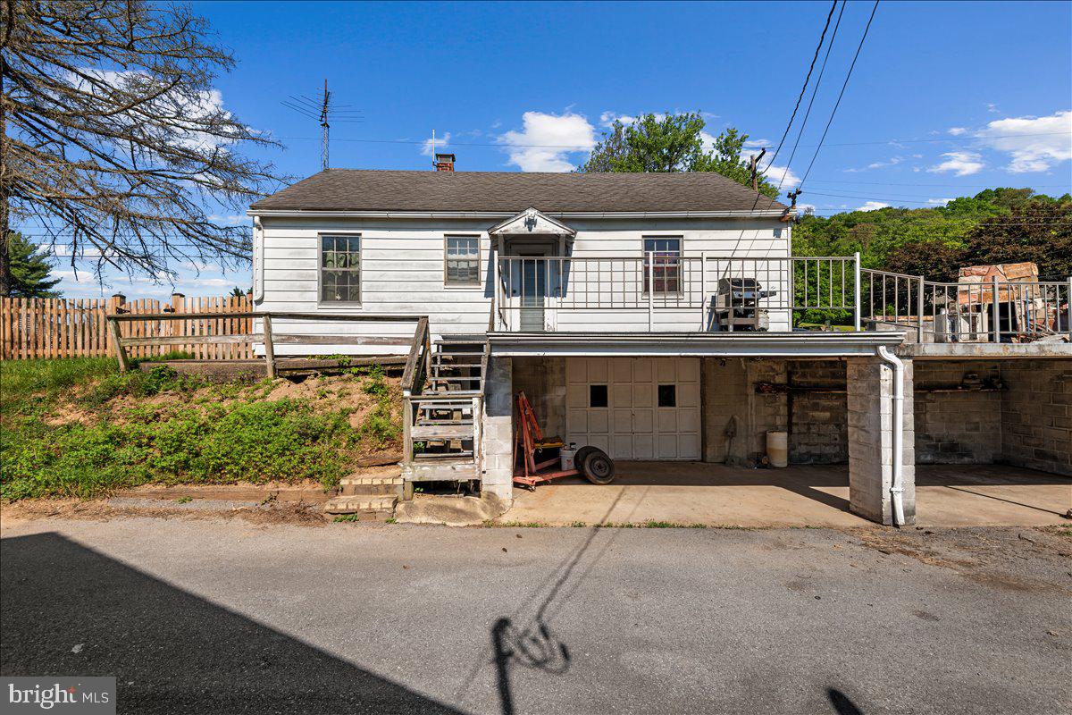 246 Maryland Ave Property Photo 40