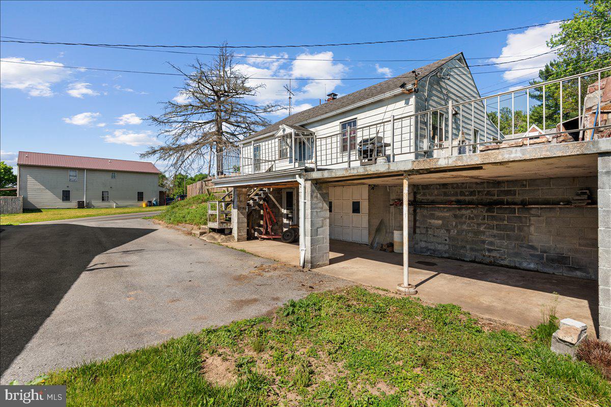 246 Maryland Ave Property Photo 41