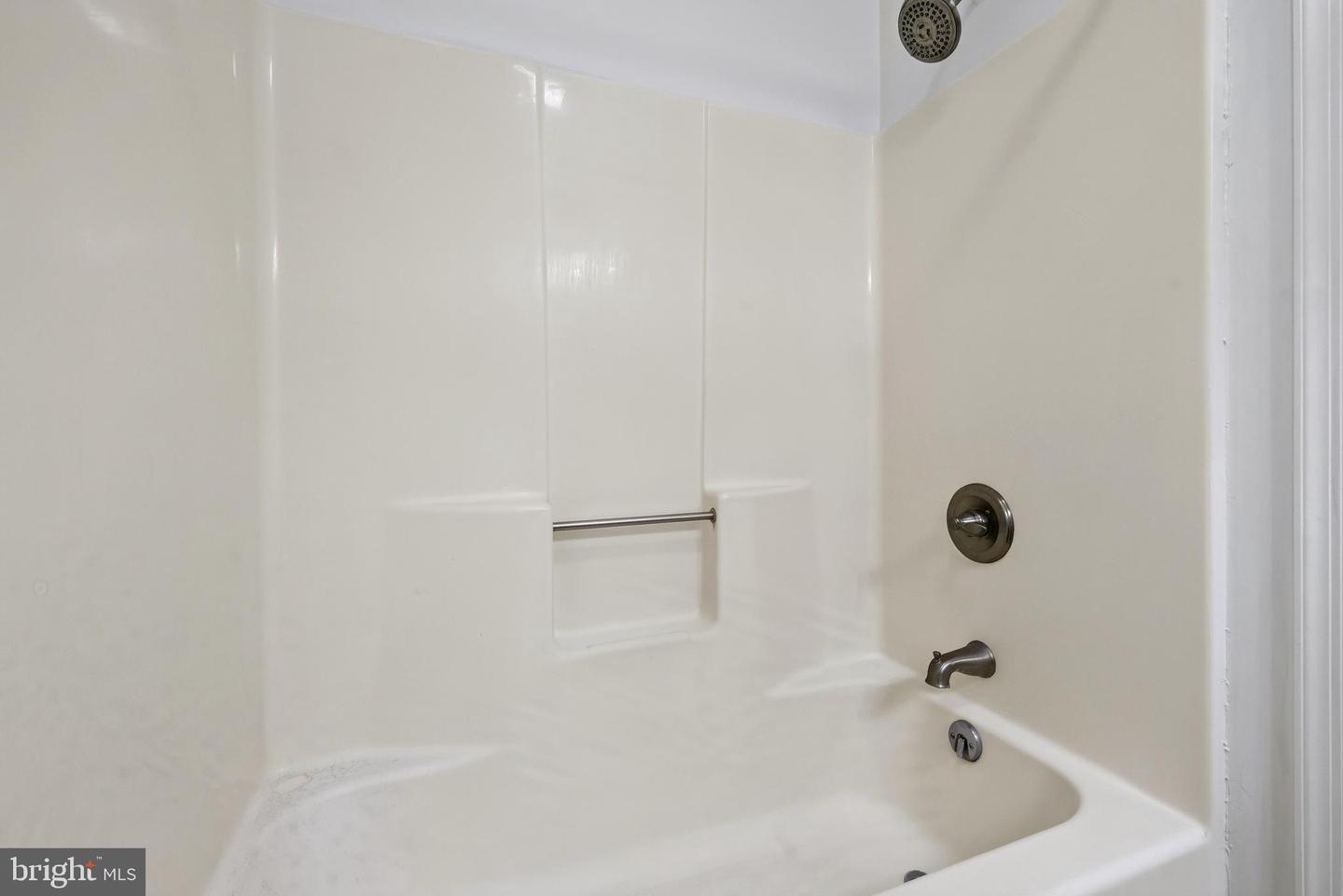 1048 Hampton Circle Property Photo 40
