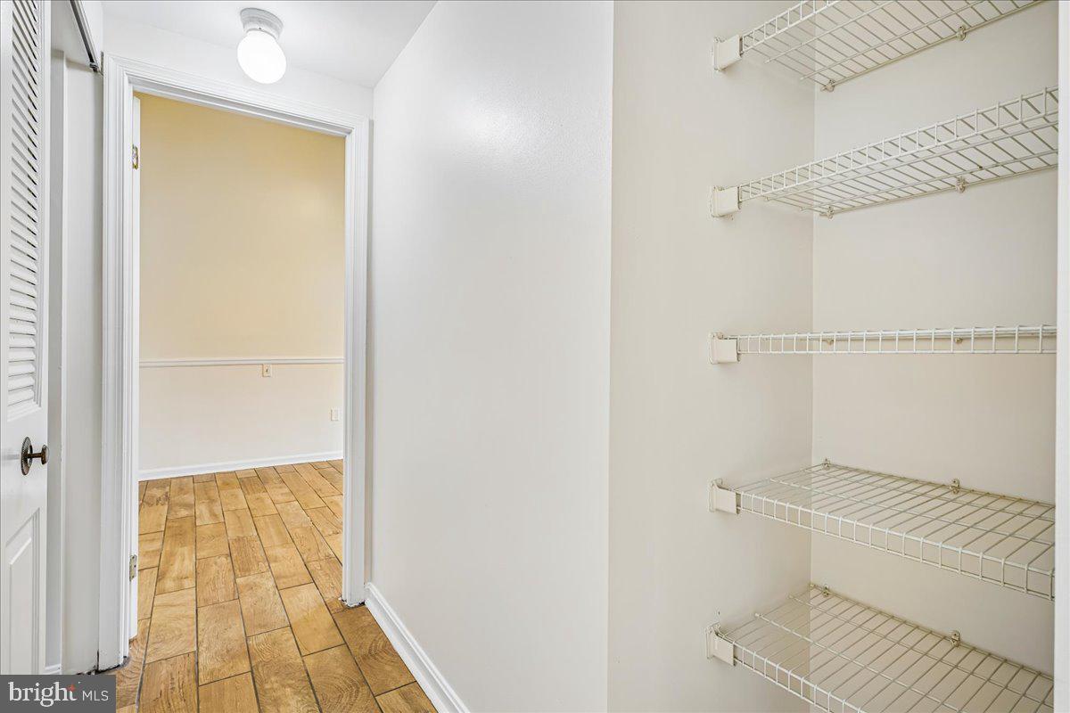 1538 Kensington Dr Property Photo 30