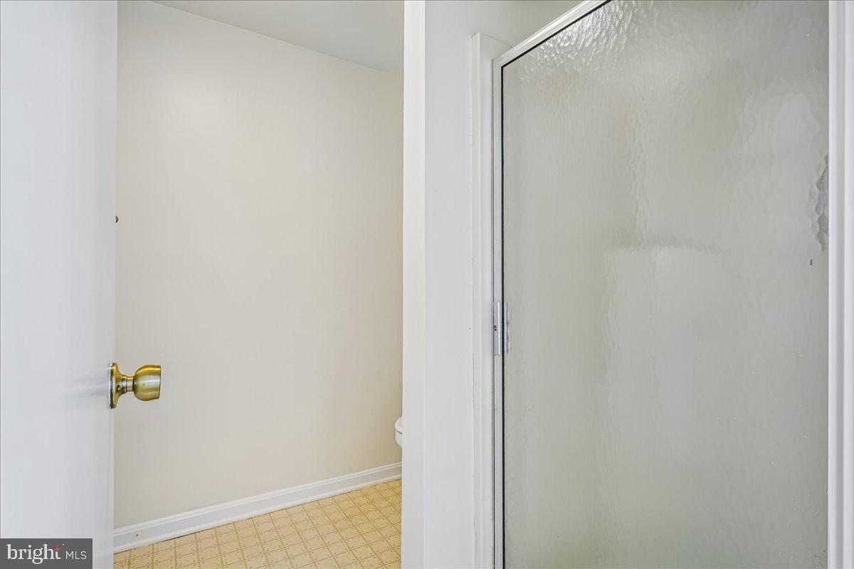 1538 Kensington Dr Property Photo 33