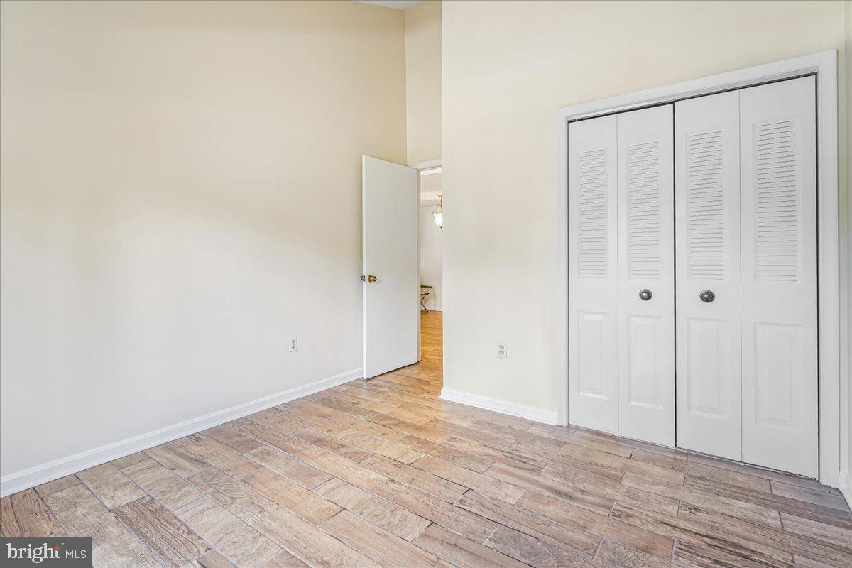 1538 Kensington Dr Property Photo 34