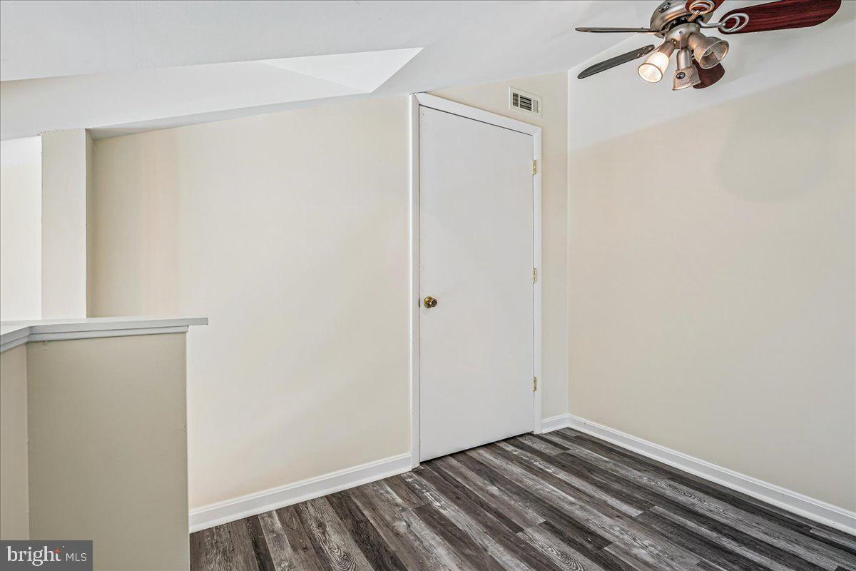 1538 Kensington Dr Property Photo 45