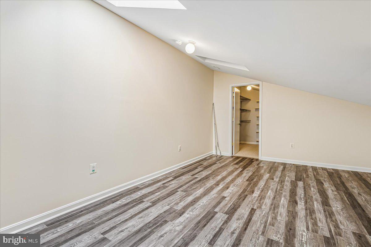 1538 Kensington Dr Property Photo 49