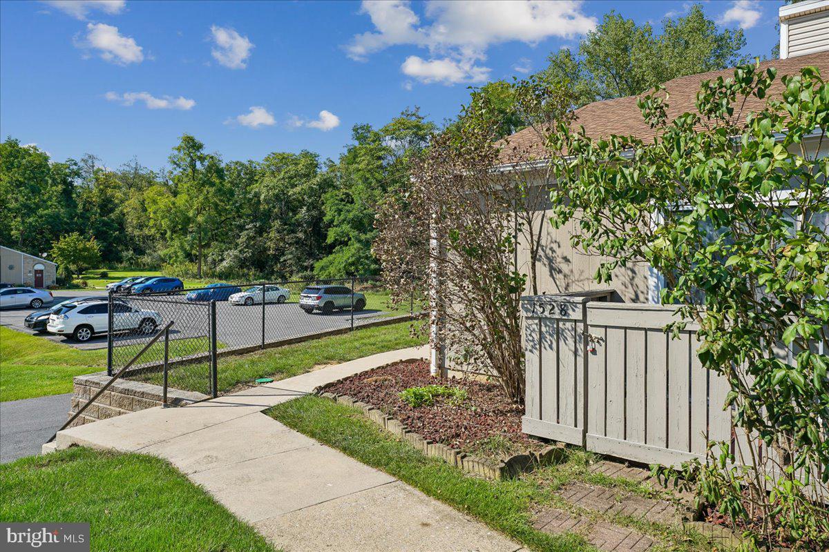 1538 Kensington Dr Property Photo 51