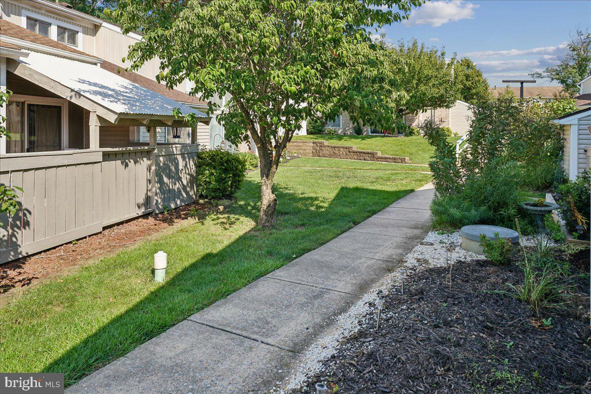 1538 Kensington Dr Property Photo 58