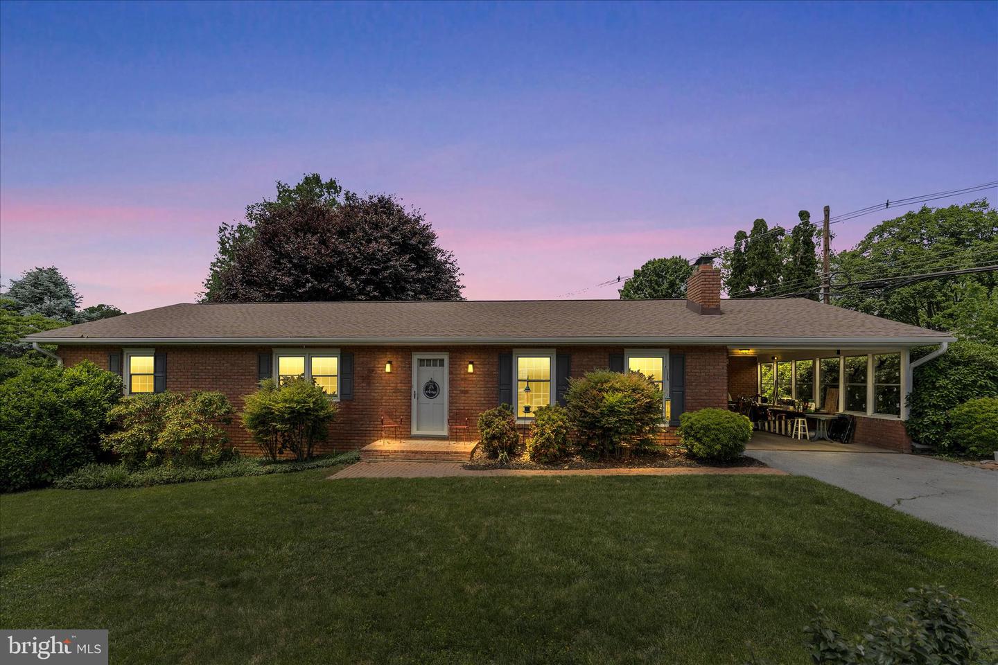10928 HOLLY TER Property Photo 1