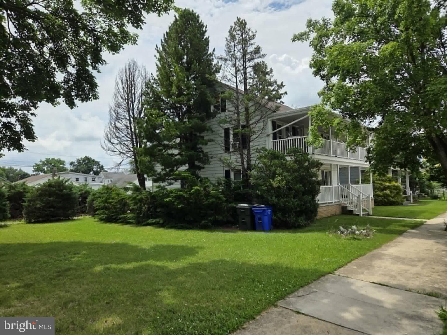 904 - 906 Chestnut St Property Photo 3