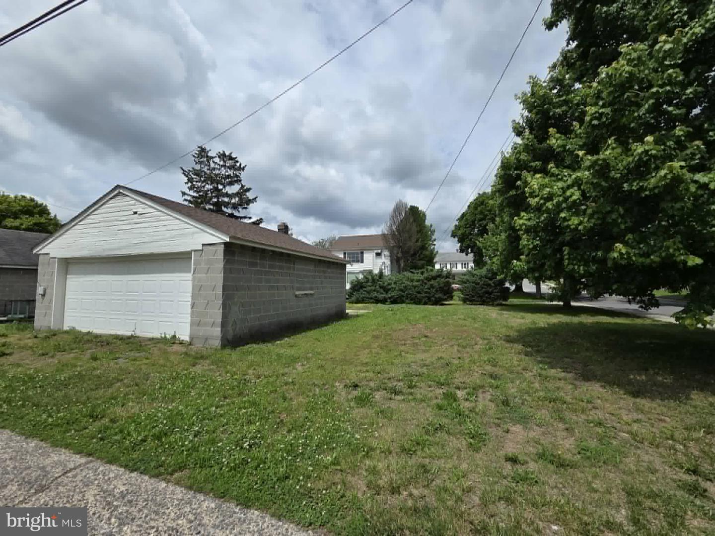 904 - 906 Chestnut St Property Photo 5
