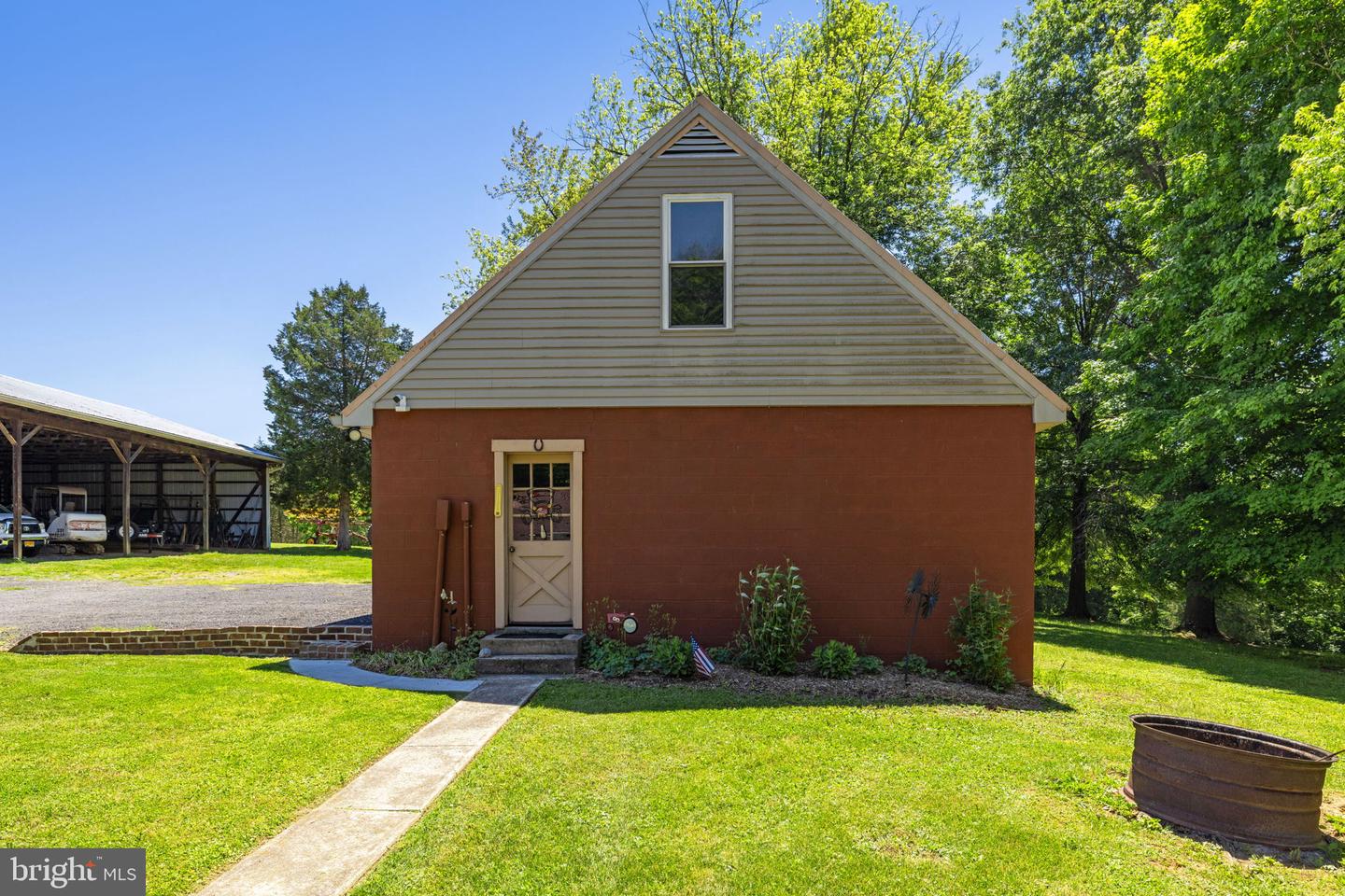 16318 Canal Rd Property Photo 47