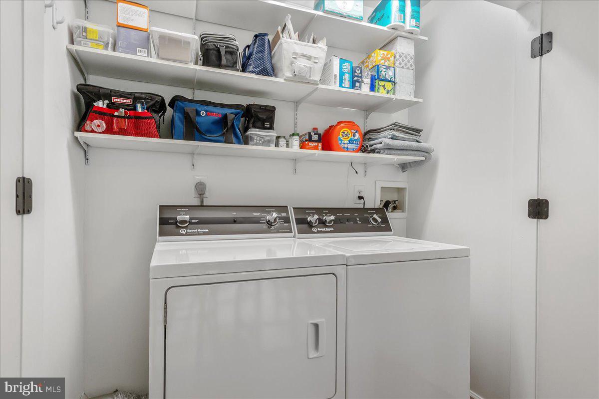 18024 Edith Ave Property Photo 9