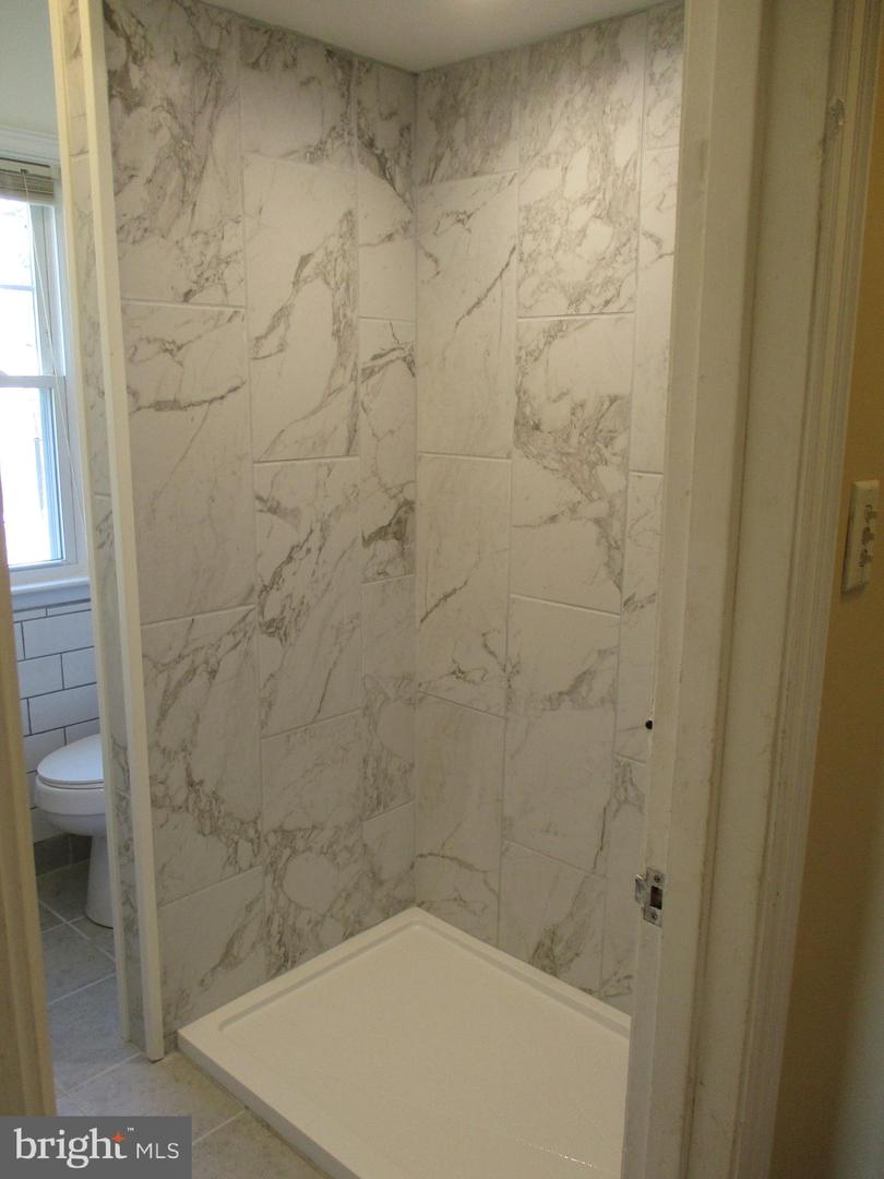 719 Chestnut St Property Photo 27