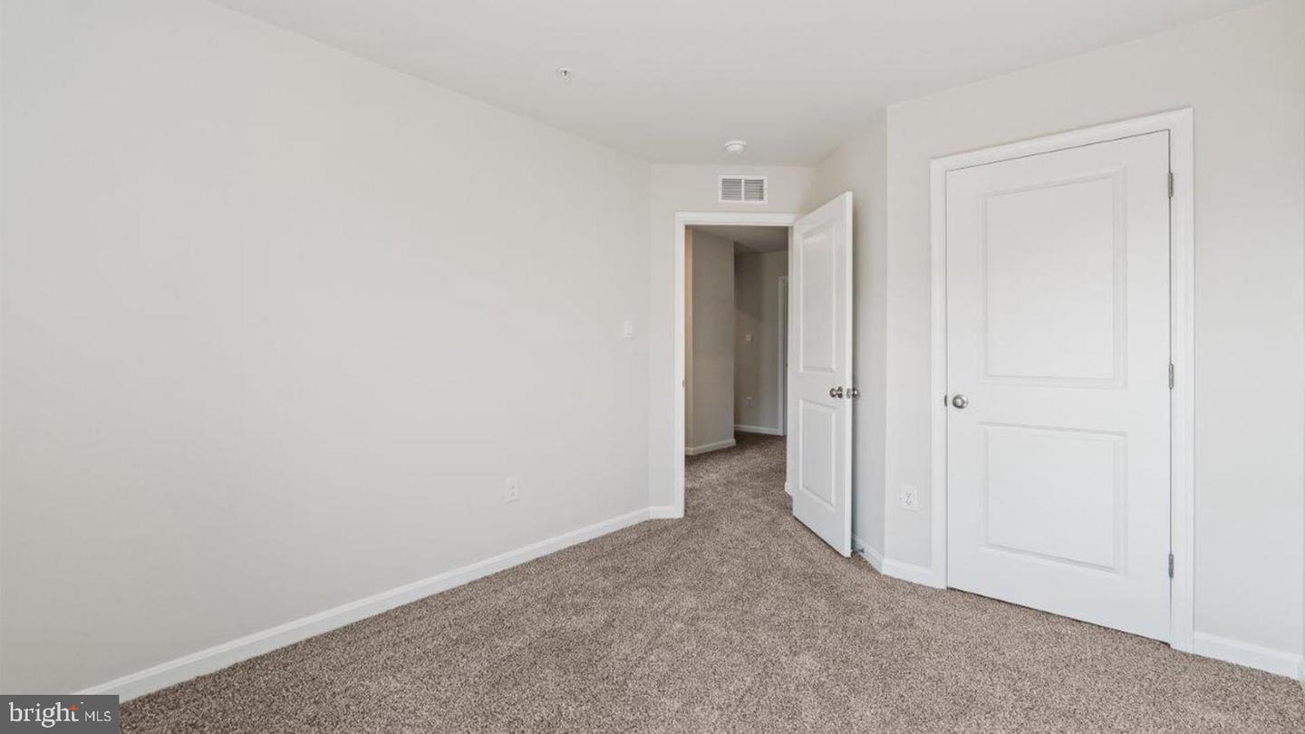 1220 Moller Ave Property Photo 14