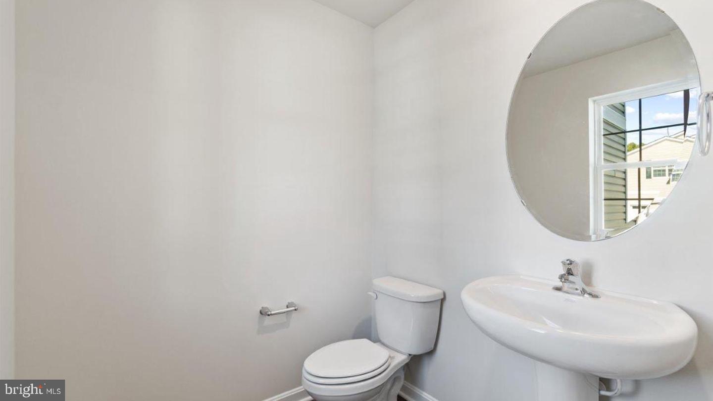 1220 Moller Ave Property Photo 28
