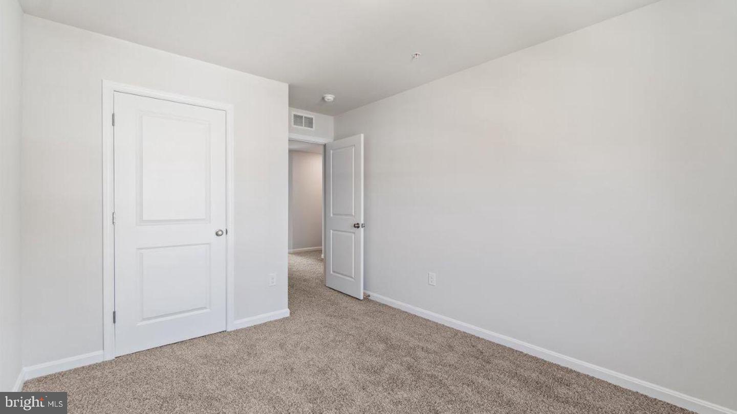 1220 Moller Ave Property Photo 32