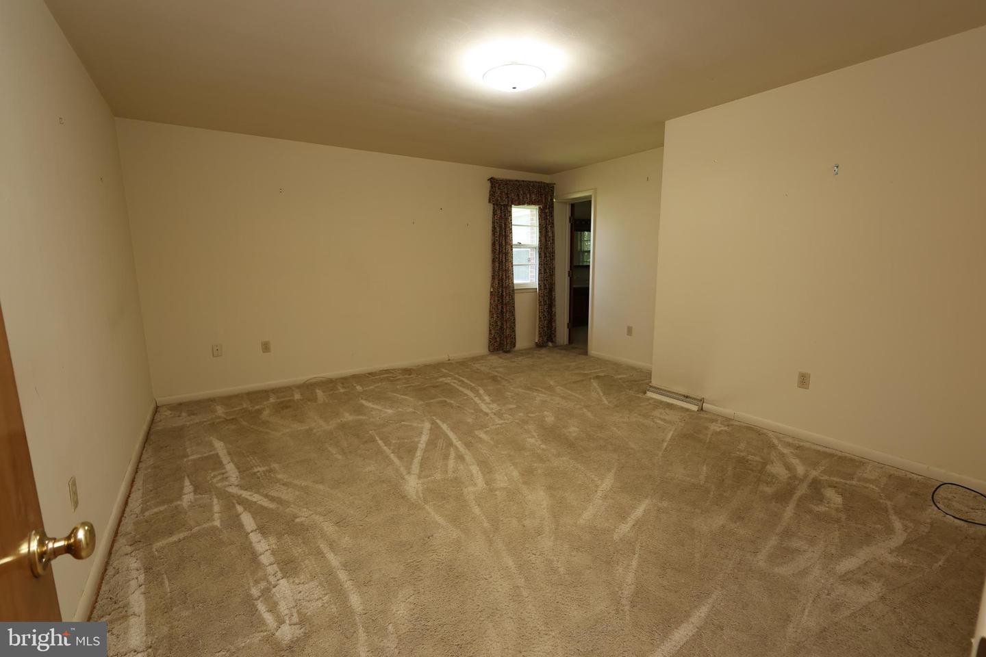 12919 The Ter Property Photo 14