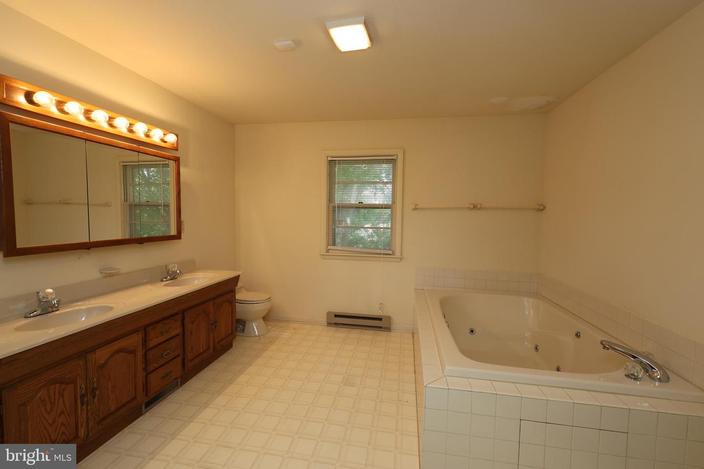 12919 The Ter Property Photo 16