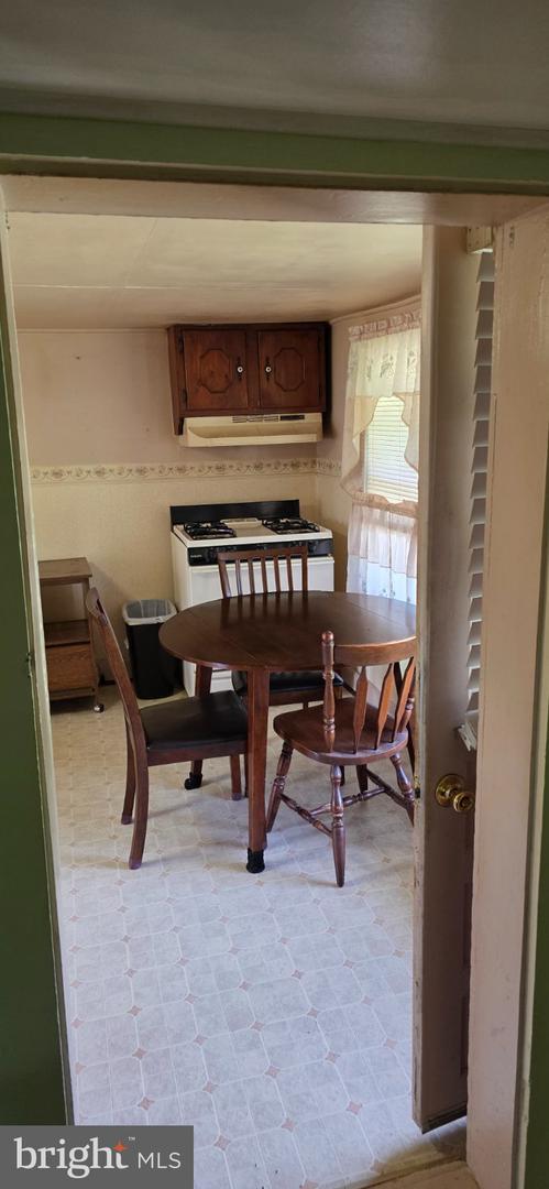 9000 Corner Rd Property Photo 11