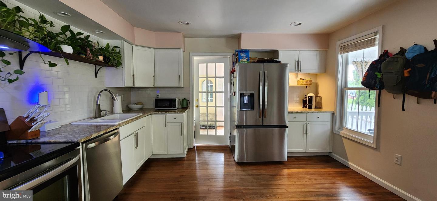 13452 Clopper Rd Property Photo 4