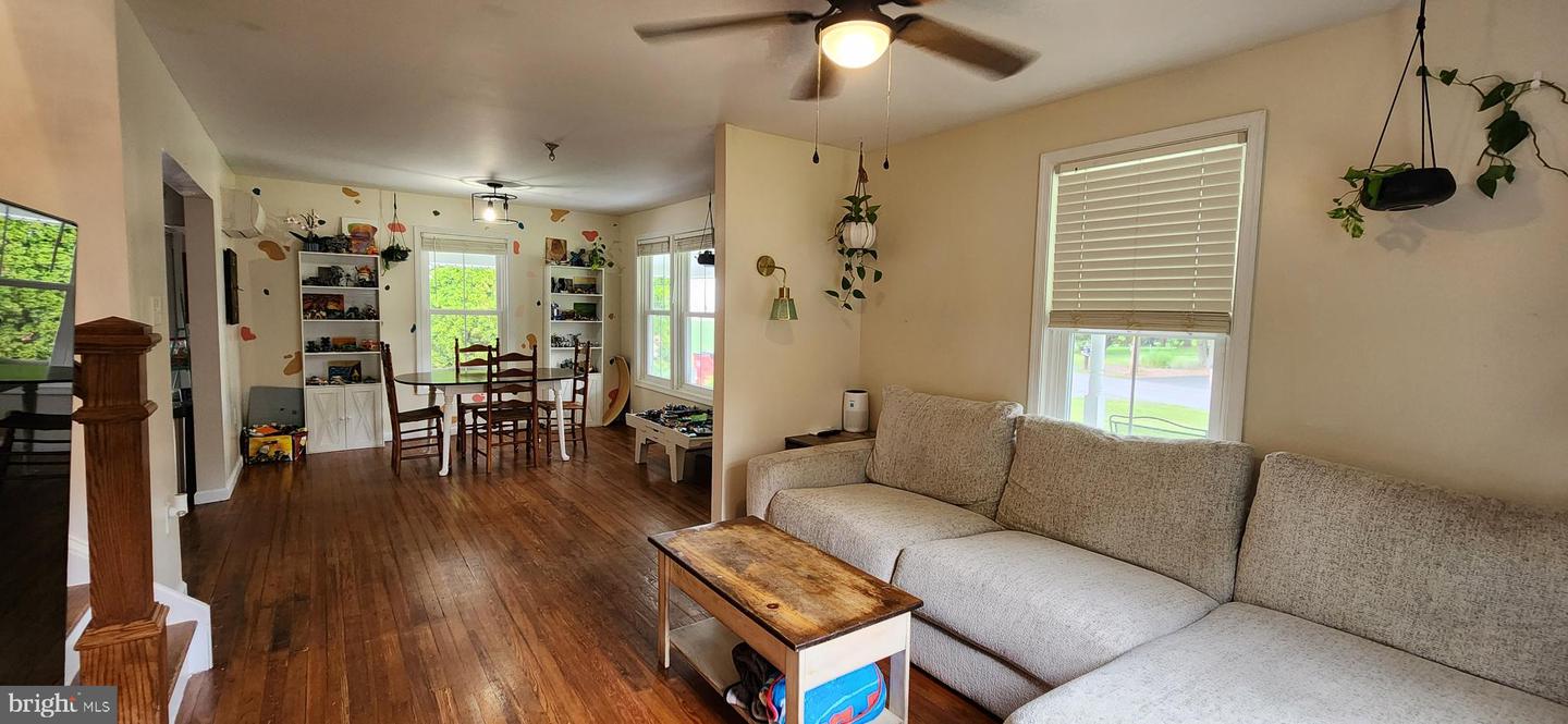 13452 Clopper Rd Property Photo 9