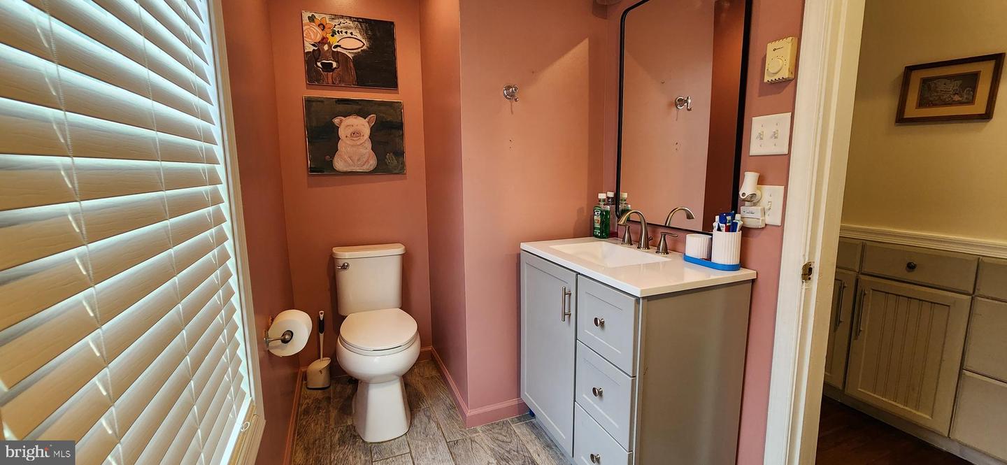 13452 Clopper Rd Property Photo 11