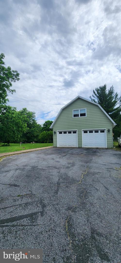 13452 Clopper Rd Property Photo 24
