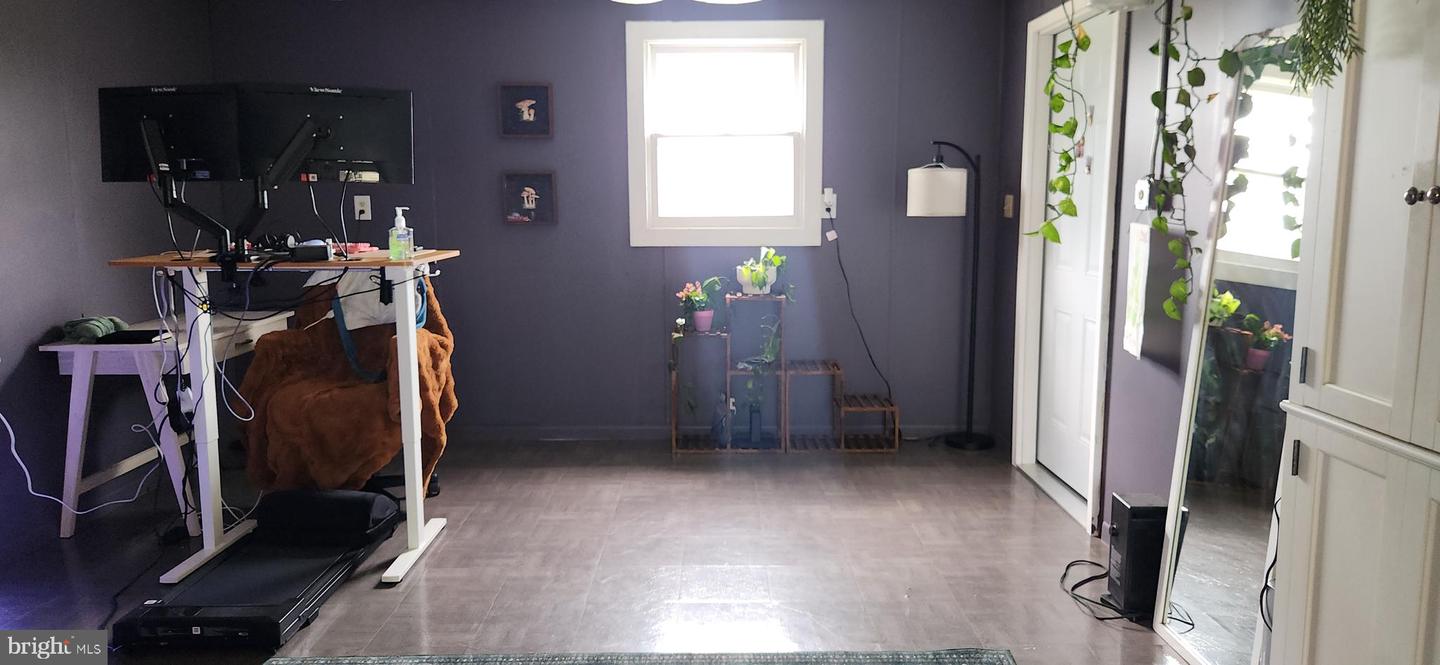 13452 Clopper Rd Property Photo 35