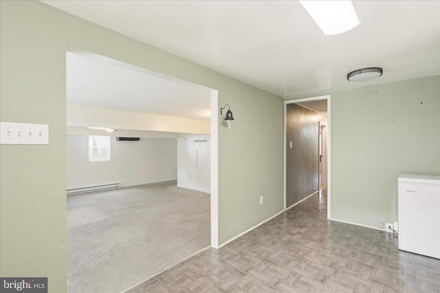 21434 Greenbrier Rd Property Photo 12