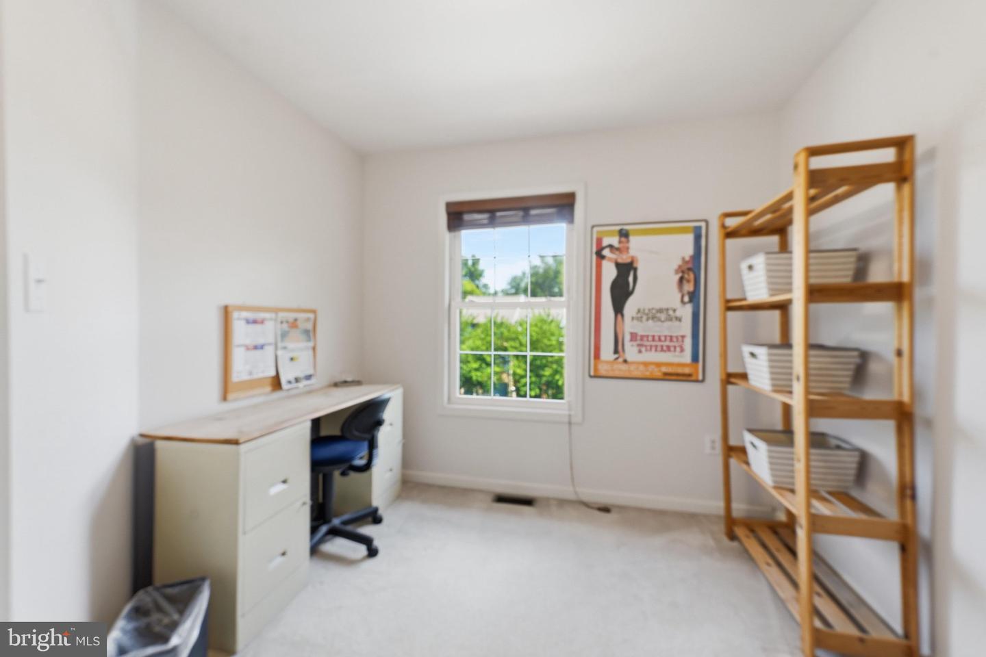 1257 Lindsay Ln Property Photo 30