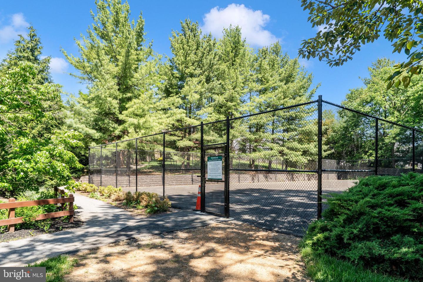 1257 Lindsay Ln Property Photo 63